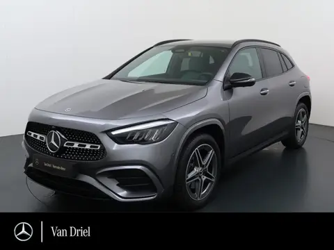 Mercedes-Benz GLA 250 e AMG Line | Distronic Night