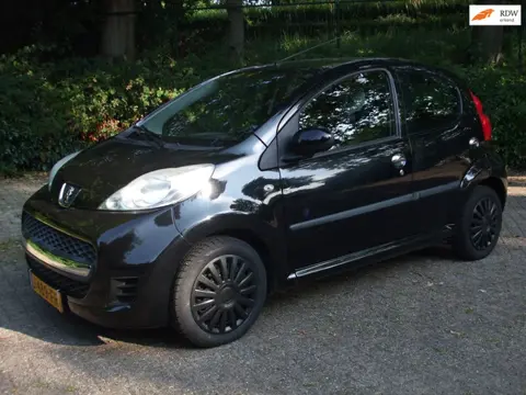 Peugeot 107 1.0-12V XR airco 5 deurs zwart 141dkm