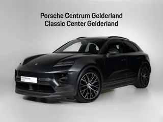 Porsche Macan 4