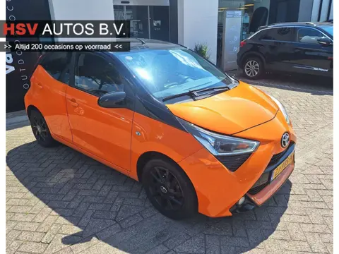 Toyota Aygo 1.0 VVT-i x-cite navi LM camera org NL