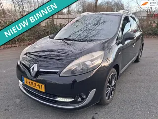 Renault Grand Scénic 2.0 Bose 7p. NETTE AUTO RIJDT EN SCHAKELT GOED