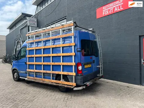 Renault Master T33 2.5dCi L2H2