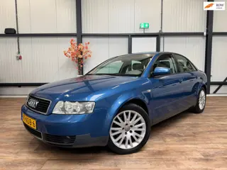 Audi A4 Limousine 3.0 V6 quattro automaat / zeer nette staat!!