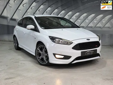 Ford Focus 1.0 ST-Line 125PK ZW hemel