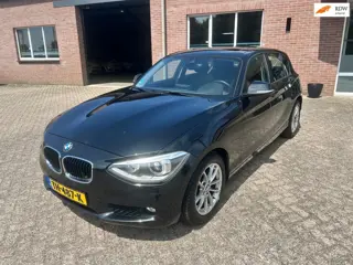 BMW 1-serie 116i High Executive // Automaat // Nieuwe APK