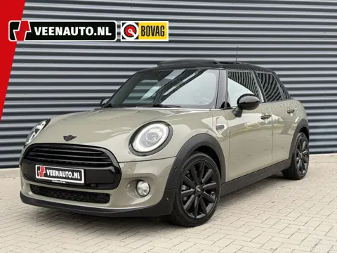 MINI 5-deurs 1.5 Cooper Leder/Camera/Panorama dak