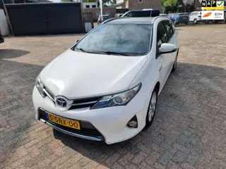 Toyota Auris Touring Sports 1.8 Hybrid Lease Panoramadak/Leer