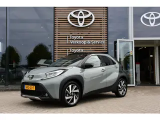 Toyota Aygo X 1.0 VVT-i S-CVT Envy Automaat 72pk | Aangepast naar handgas/rem | Elektrisch vouwdak |
