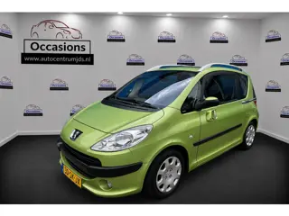 Peugeot 1007 1.6-16V Gentry