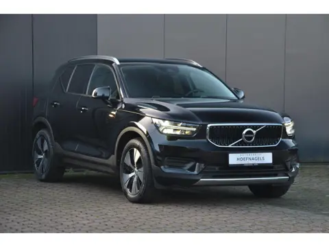 Volvo XC40 1.5 T2 Momentum Business * Automaat * Navi * Camera *