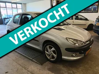 Peugeot 206 1.6-16V XS