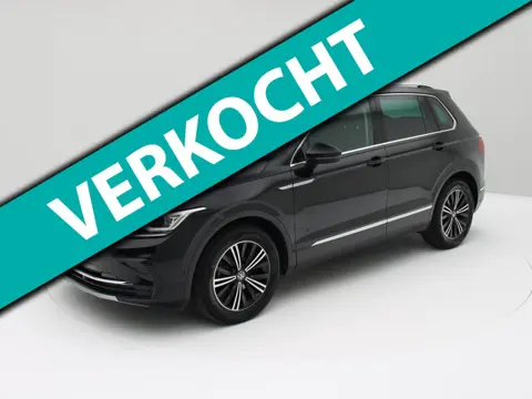 Volkswagen Tiguan 1.5 TSI Elegance Camera, Trekhaak, Carplay, Sfeerverlichting