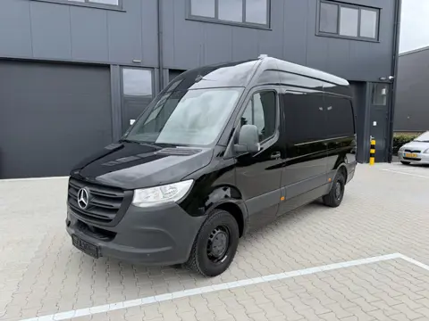 Mercedes-Benz Sprinter 316 2.2 CDI L2H2 3500 kg trekhaak / MBUX / Clima / Camera / RWD