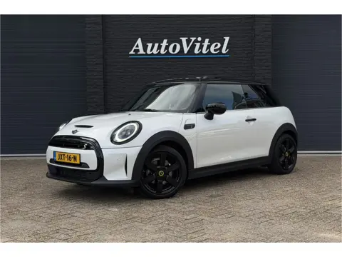 MINI Cooper SE 33 kWh | Panodak | H/K | Head-Up | Camera | Sportleder | Comfort Access
