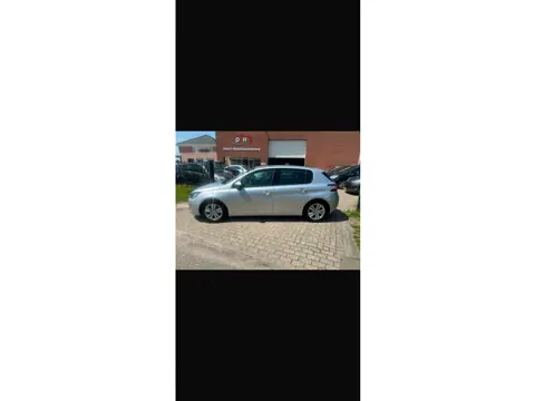 Peugeot 308 1.2 VTi Active airco apk 25-06-2027 inruil mogelijk