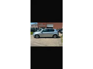 Peugeot 308 1.2 VTi Active airco apk 25-06-2027 inruil mogelijk