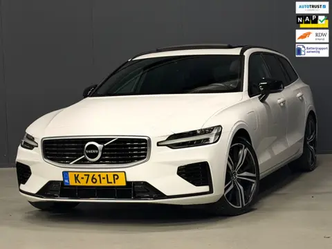 Volvo V60 2.0 T6 Twin Engine AWD R-Design KEYLESS/PANO/MEMORY/CAMERA/LEDER | KEURIGE AUTO !