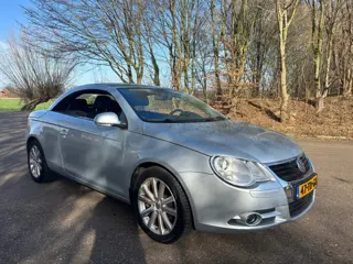 Volkswagen Eos 2.0-16v FSI Highline | APK 02-2027
