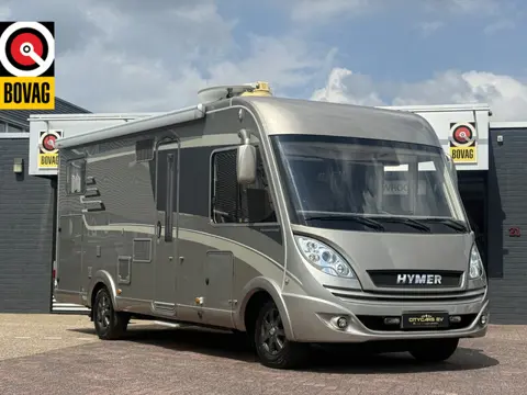 Hymer B 594 automaat 150 pk zeer compacte camper full options dwarbed+hefbed EP levelsysteem luifel 