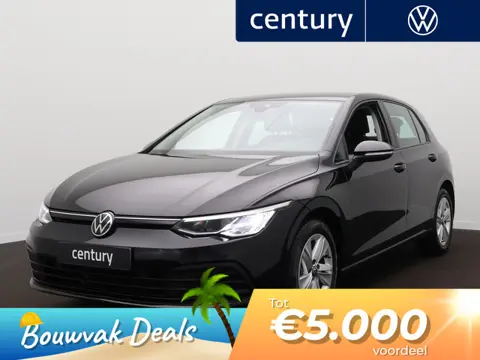 Volkswagen Golf 1.0 eTSI Life DSG / Virtual cockpit / Adaptive cruise / Navi