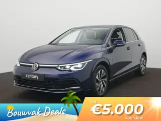 Volkswagen Golf 1.4 eHybrid Style Automaat - HUD - Navigatie - Stoelverwarming - LED - ACC - Ergo-Ac