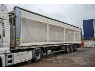 Trouillet VOLAILLE/GEFLÛGEL/POULTRY+HAYON (bj 2000)