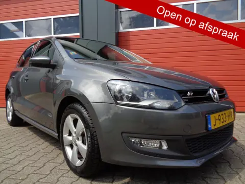 Volkswagen Polo 1.4-16V Highline 86PK Clima Cruise LMV 5DRS R-Line Uitgevoerd