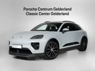 Porsche Macan 4