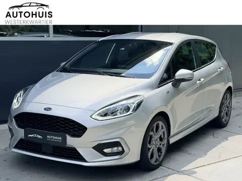 Ford Fiesta 1.0 EcoBoost 125pk Hybrid ST-Line Winterpakket Navigatie Sportstoelen Apple Carplay