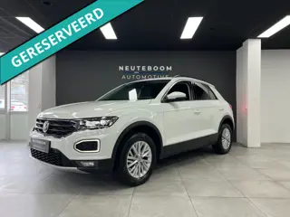 Volkswagen T-Roc 1.5 TSI Automaat | Carplay | ACC | LED