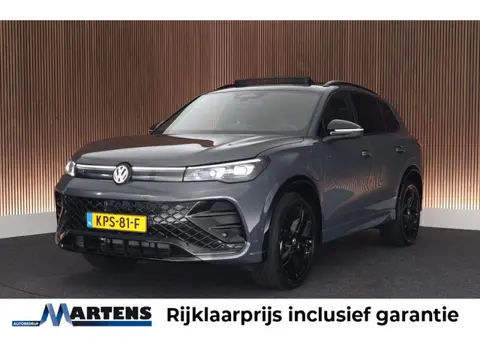 Volkswagen Tiguan 1.5 eHybrid 272pk R-Line Edition Black Style Leder Trekhaak 360Camera HUD Keyless 