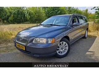 Volvo V70 2.4 Edition I Automaat 170PK | Rijklaar | Half leder | Cruise | LMV | Aut. Airco