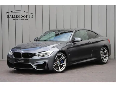 BMW 4 Serie Coupé M4 | 431PK | Head-up | Keyless-go | Carbon | Schaalstoelen | Memory | Carplay | St