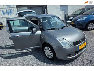 Suzuki Swift 1.3 GLS 5 deurs Airco koud nwe apk