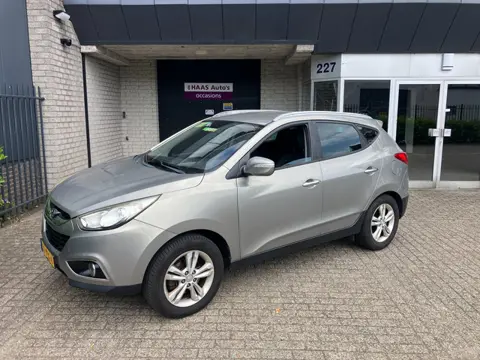 Hyundai Ix35 2.0i Style / APK APRIL 2027 / EXPORT / CLIMA / EURO-5