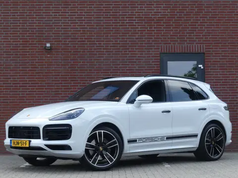Porsche Cayenne 3.0 E-Hybrid Platinum Edition AS besturing Pano/Trekhaak