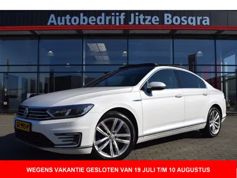 Volkswagen Passat 1.4 TSi GTE Highline LED | Panoramadak | Carplay | Virtual | Leder/Alcantara | Cam