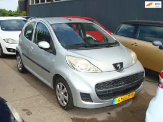 Peugeot 107 1.0-12V XS