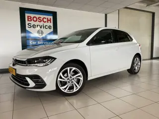 Volkswagen Polo 1.0 TSI style DSG 5 Drs 81kw / 110 PK Carplay  /IQ Light /Stoelverwarming / Navigati