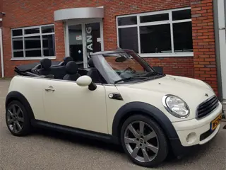 MINI Cabrio 1.6 Cooper Airco Xenon Cruise BlueTooth