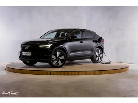 Volvo C40 Recharge Ultimate 69 kWh | Panorama dak | Adaptieve cruise | Blis | Memory |