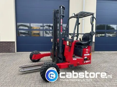 Moffett M4 20.3 NX Series 2.000 kg Meenemheftruck - Bouwjaar 2018 - 2.000 kg hefvermogen - Draaiuren