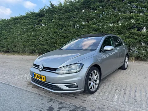 Volkswagen Golf 1.6 TDI Highline Dsg Pano