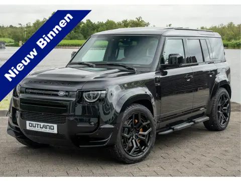 Land Rover Defender 110 P300e 110 HSE |  Outland Edition II | Full Options | 6-Persoons | Santorini 