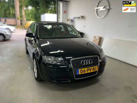 Audi A3 Sportback 1.6 Attraction