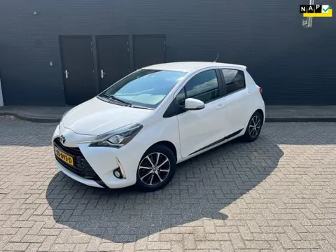 Toyota Yaris 1.0 VVT-i Design Sport