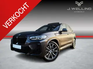 BMW X3 xDrive30e M-sport facelift / pano / tr.hk / HUD