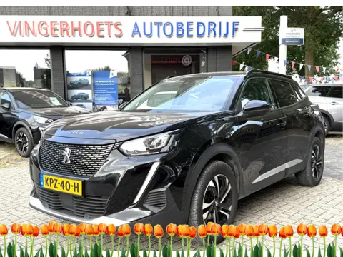 Peugeot 2008 130 Pk Automaat Benzine * Navigatie * Voor en Achter Parkeersensoren + Camera Achterzij
