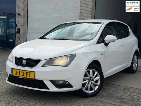 Seat Ibiza 1.4 COPA Plus/ sport pakket/ 1e EIG/ dealeronderhouden/ 1jaar apk/ airco/ EL-ramen/ zeer 