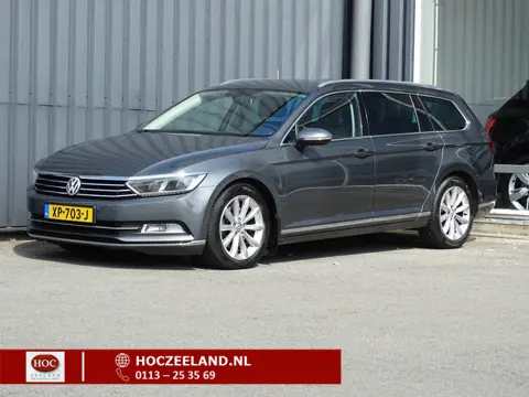 Volkswagen Passat Variant 2.0 TSI Highline 211PK Automaat | El. Trekhaak | Camera | Leder | ergoComf